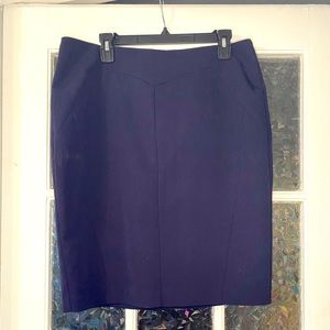 Size 14 Navy blue worthington pencil skirt